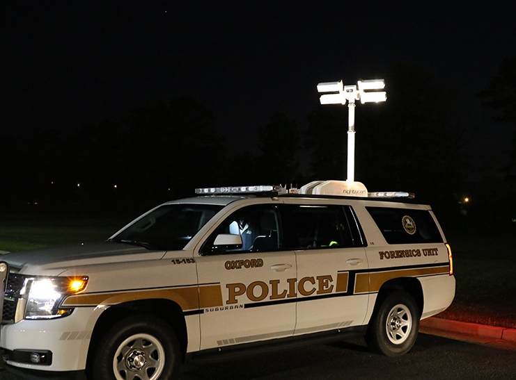 Mobile Scene Lighting Vehicle Mount, Fold Down Light Towers